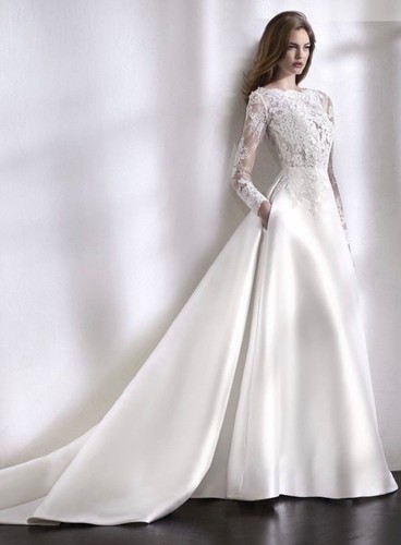 Beautiful wedding dress size