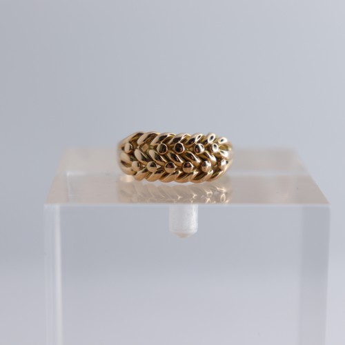 Hallmarked 18ct gold row - 2,