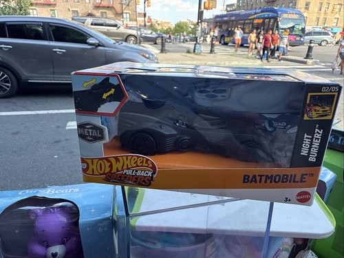 2004 hot wheels scale - hot, 18