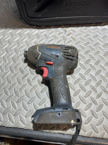 Bosch impact driver 18v - 18v, bare