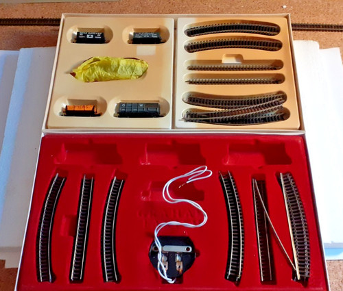 Vintage farish gauge - vintage,
