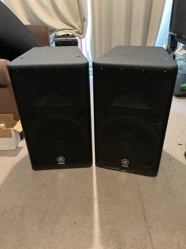 Yamaha dsr115 powered speaker - dsr115,