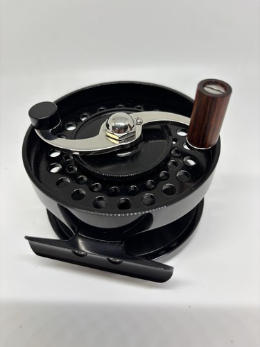 Dave mcneese fly reel - dave,