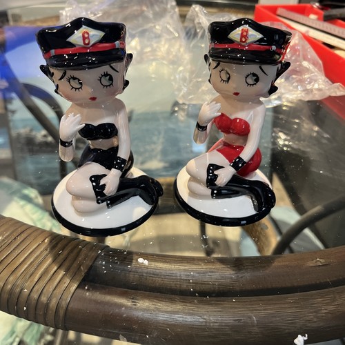 Betty boop biker salt pepper - boop,