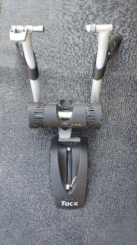 Tacx bushido smart trainer - tacx,