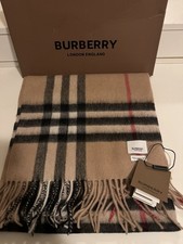 Burberry Cashmere Scarf Unisex