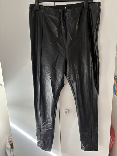 Very size 20 - by, black