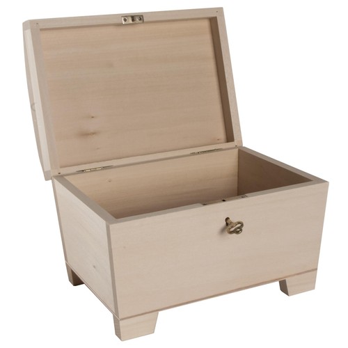 Wooden lockable treasure chest - wooden,