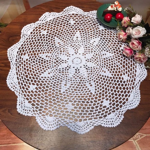 White vintage hand crochet - 20",