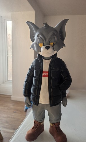 Urban tom statue 40cm - urban,