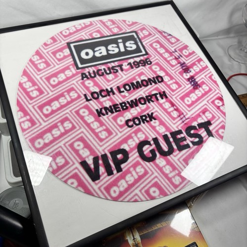 Oasis knebworth park loch - oasis,