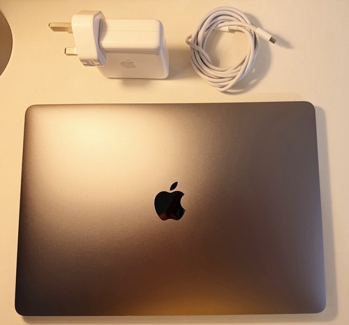 Apple macbook pro - apple,