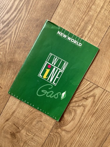 Vintage 1990 new world - new,