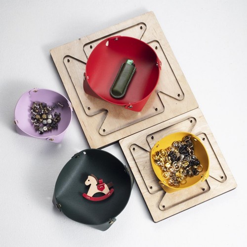 Round storage tray - round, leather