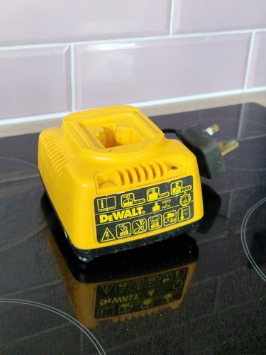 Dewalt de9116 battery charger - dewalt,