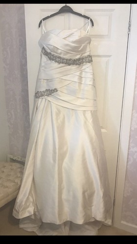 Wedding dress victoria jane - victoria,