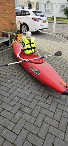 Red pyranha kayak - pyranha,