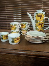 Vintage Mid Century J&G Meakin J & G Coffee Set Original Box Bermuda Sunflower