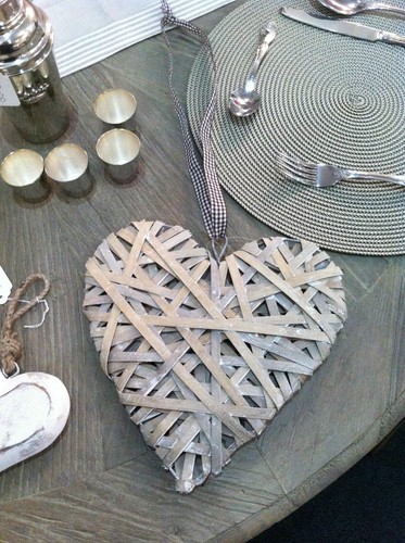 Hanging wooden hearts - hanging,