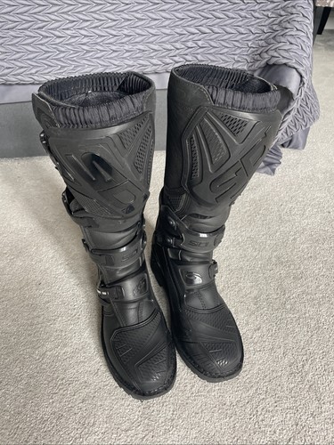 Sidi motorcycle boots - motorcycle,