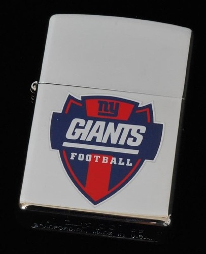 Vintage zippo 2005 new - vintage,