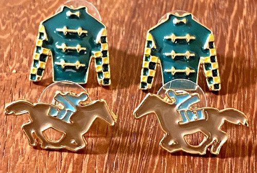 Horse racing enamel stud - enamel,