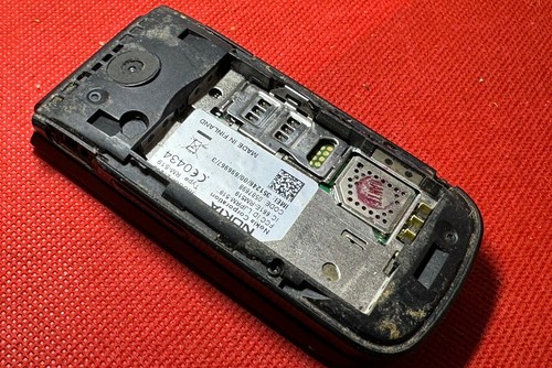 Nokia 2720 fold black mobile - 2720, -black