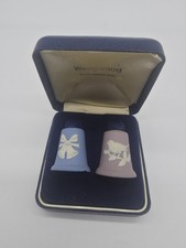 Wedgwood 1982 Christmas Thimble Set Bells And Lavender Robin