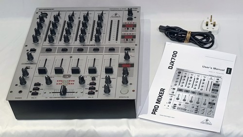 Mixer behringer djx700 - dj,