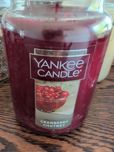 Yankee candle cranberry - 22, oz