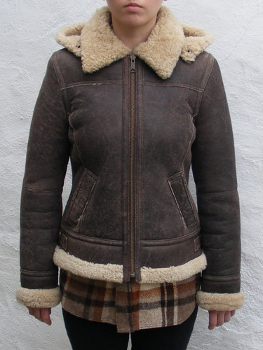 Ladies hooded sheepskin