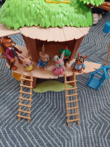 Peter rabbit treehouse playset - peter,