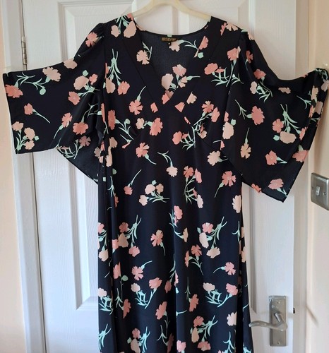 Biba maxi dress - v-, neckline
