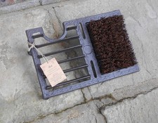 DIBOR CAST IRON VINTAGE BOOT