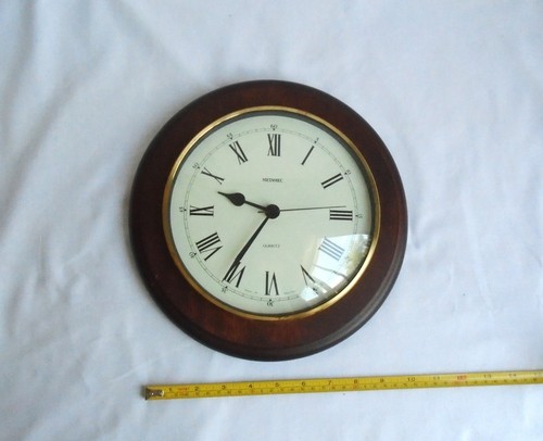 Metamec quartz round - quartz, wall