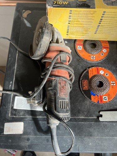 Black and decker - black,