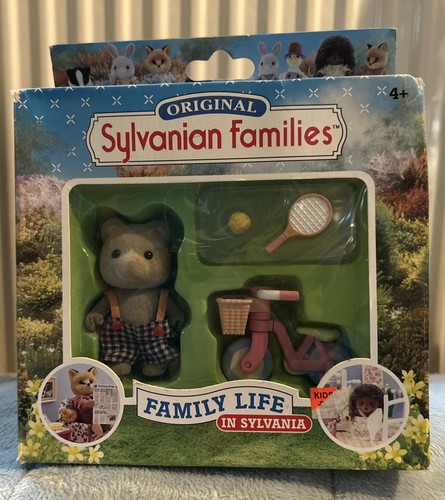 Retired sylvanian families - sylvanian,