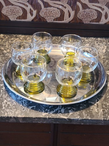 Six wine glasses - glasses,, grape