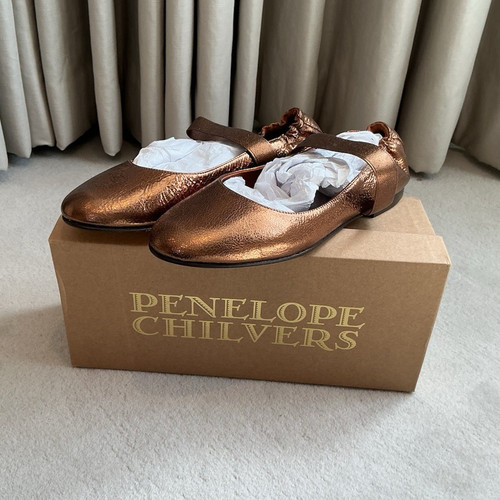 Penelope chilvers bronze - penelope,