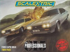 SCALEXTRIC 1/32 THE PROFESSIONALS CAPRI TWIN PACK C4642