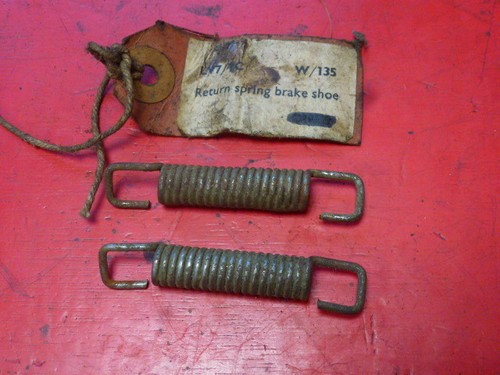 Triumph 3hw return spring - return,