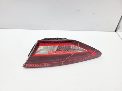 Inner tail light rear right - tail,