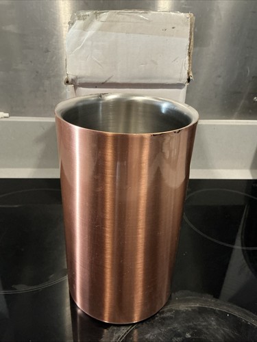 Rose gold coloured wine bottle - rose,