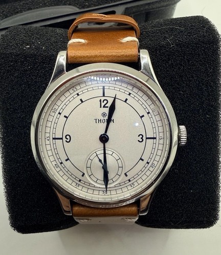 Thorn vintage homage - vintage,