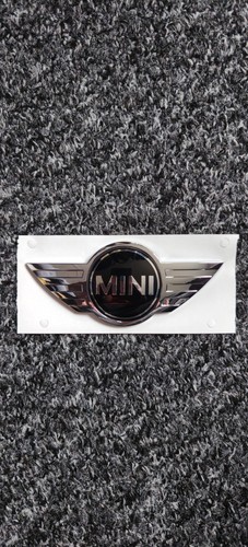 Mini clubman emblem badge - mini,