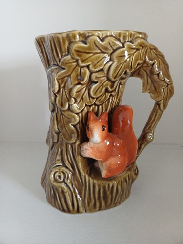 Sylvac pottery woodland - pottery, oak