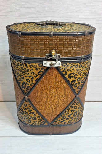 Vintage wooden decorative wine - wooden,