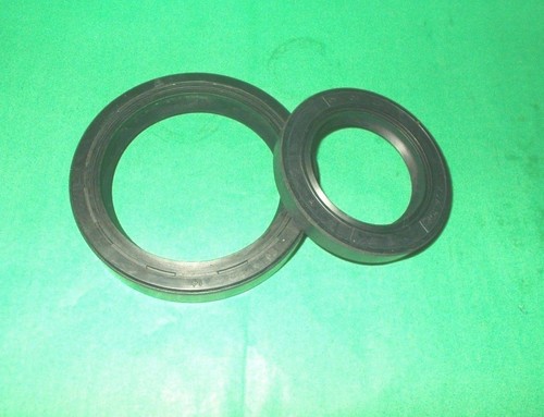 New rear axle inner - rear, outer