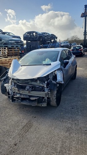 Nissan micra 2021 breaking - 1.0,