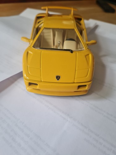 Burago lamborghini diablo - 24,